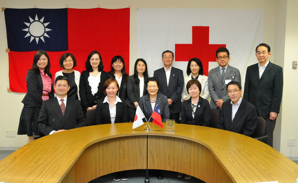 與日本紅十字秋田看護大學簽定國際交流盟約